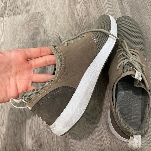 reef sneakers - Picture 4 of 6